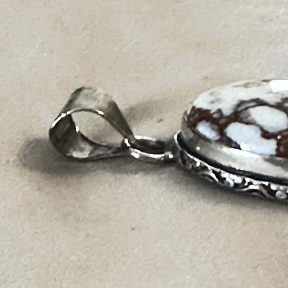925 Sterling Silver Plated Wild Horse Jasper Pendant, Oval, Fair /Good Condition - Picture 3 of 9